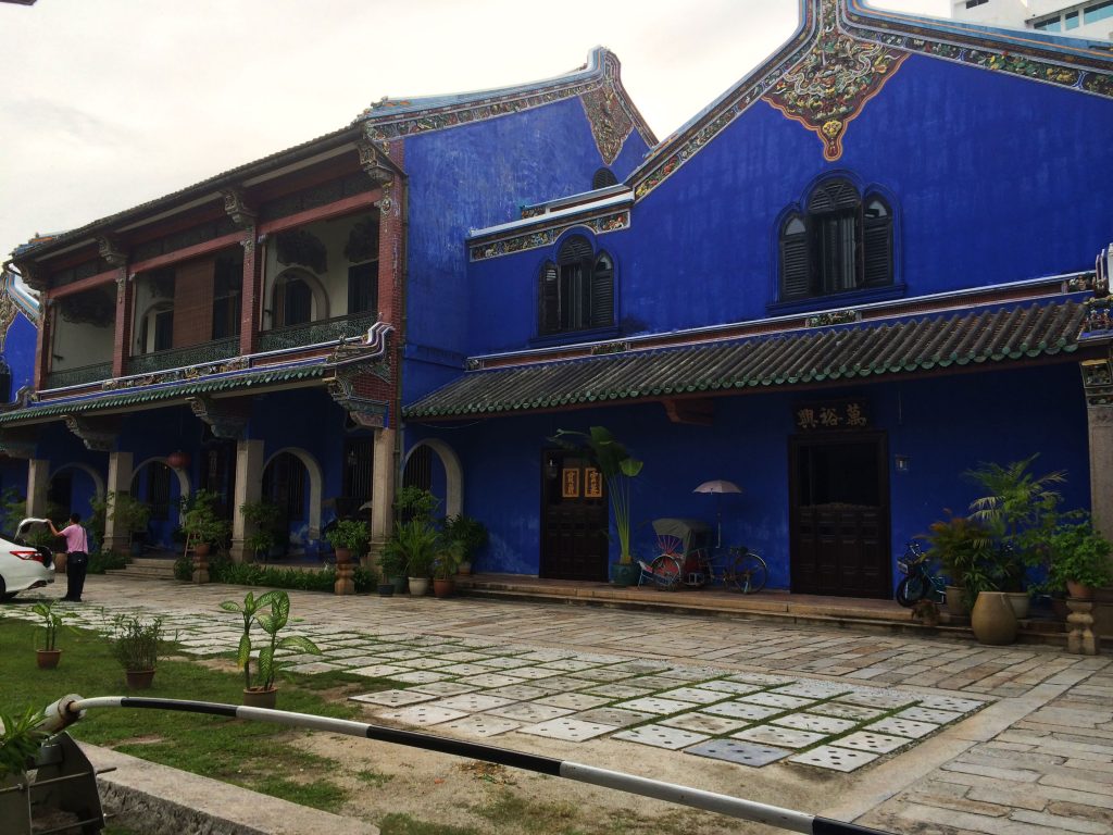 maison-bleue-penang