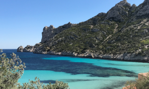 Balade en vélo à Marseille, à la découverte de la calanque de Sormiou