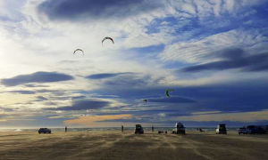 Beauduc : le meilleur spot pour débuter le kitesurf dans le sud de la France