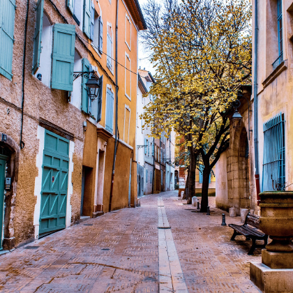 Bouches du rhone village