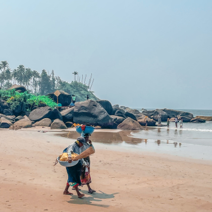 goa-palolem-beach-femme