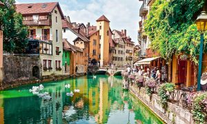 Hôtels Restaurants à Annecy : Top 10 des Lieux Incontournables